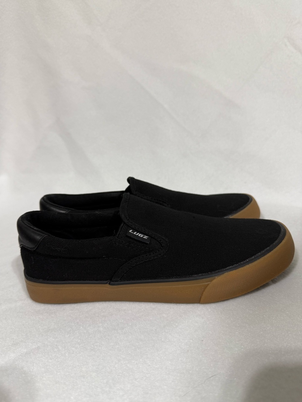 Women’s Lugz Clipper Slip On Black Canvas Gum Sole Shoes